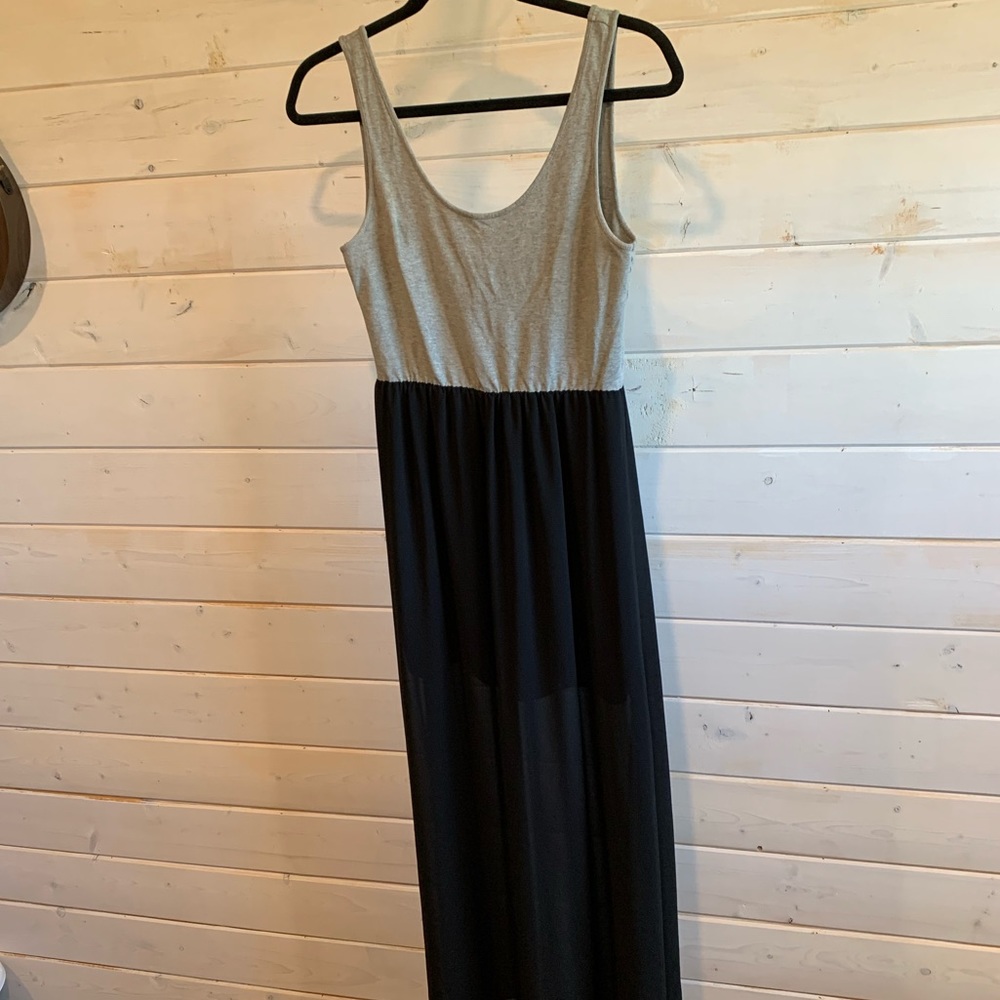 H&M Two-Tone Maxi Dress in Gray and Black
